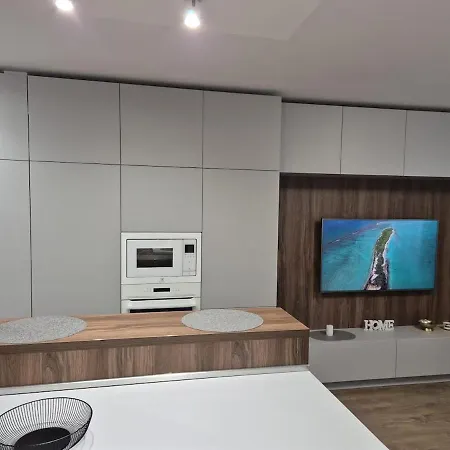 Apartment Cassovar, Private Garage With Free Parking